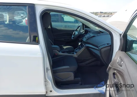 2016 Ford Escape S from USA, damaged, VIN 1FMCU0F70GUC42226